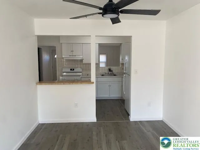 Dining Room/Kitchen