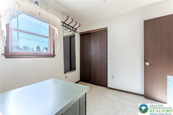 Bedroom #3/Laundry Room