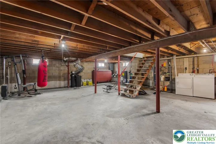 Full sized basement