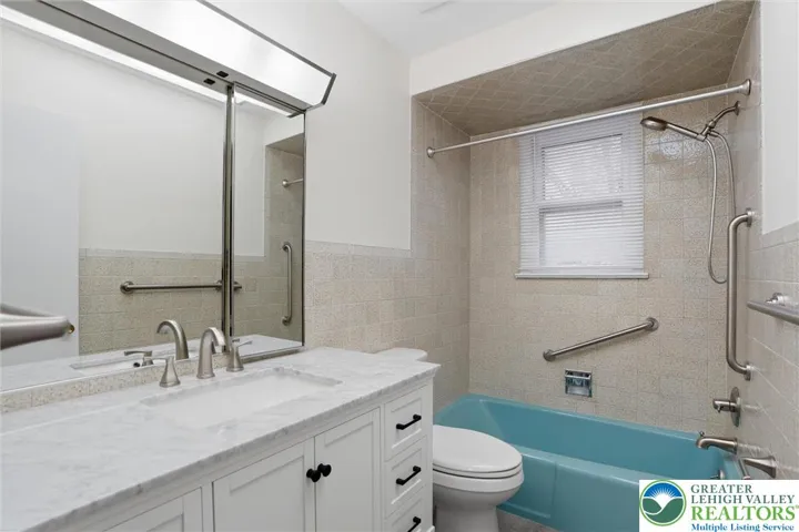 Main Bath