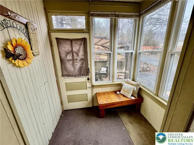 mud room
