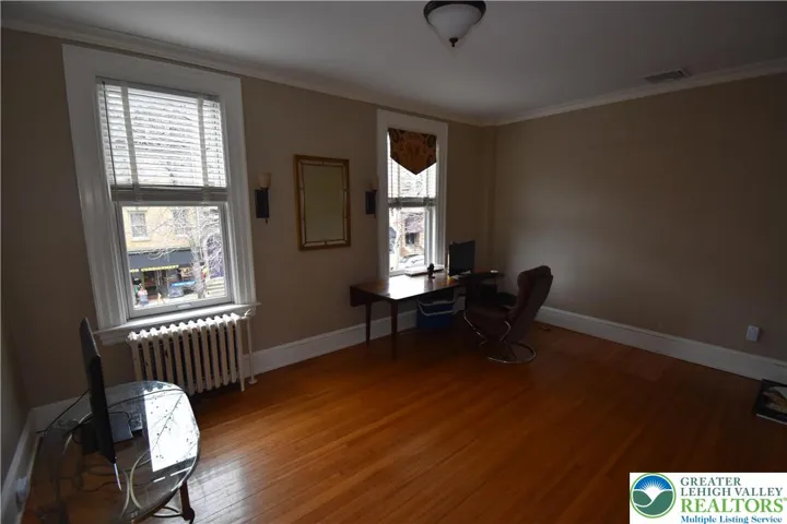 2nd Fl Living Room