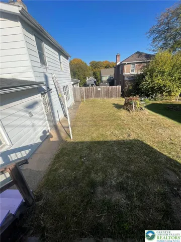 side yard