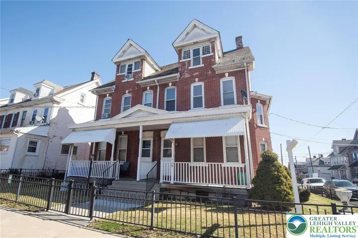 Welcome to Bethlehem's investment property at 728-730 Linden St.