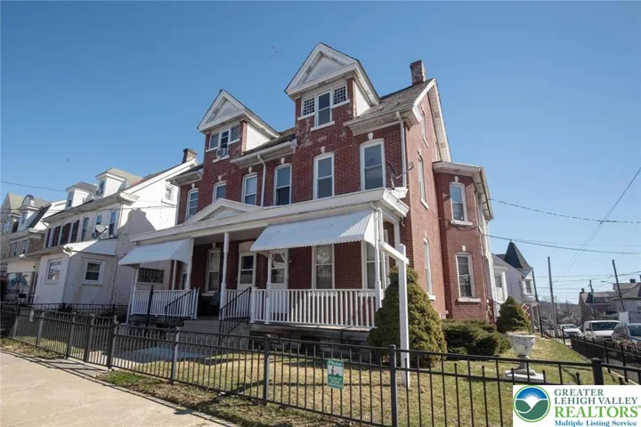 welcome home to your new investment property!