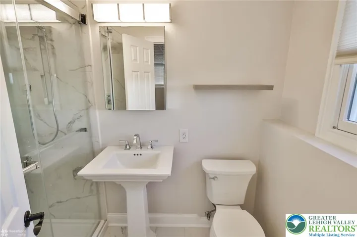 lower level bath