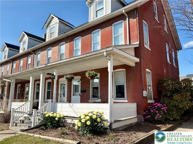 Everyone prefers an end unit.  Bigger, more windows and more light.