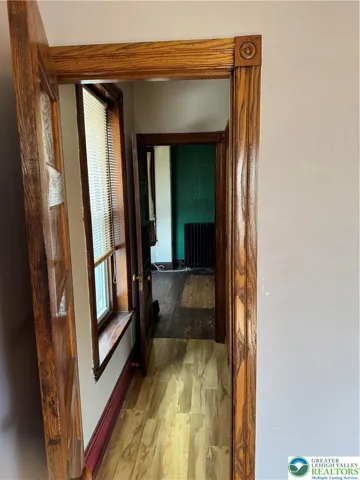 walkin closet