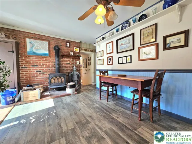 Eating area