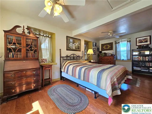 Primary bedroom - 1st floor