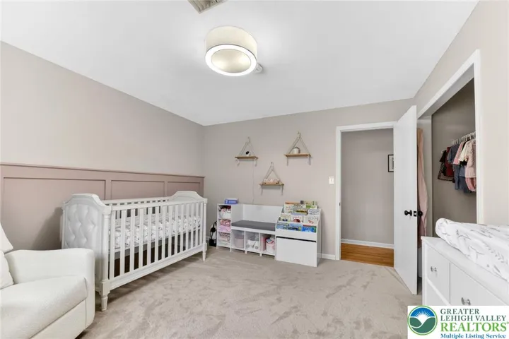 ADORABLE 3RD BEDROOM