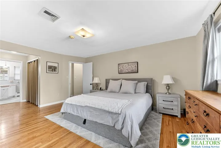 HUGE PRIMARY BEDROOM SUITE