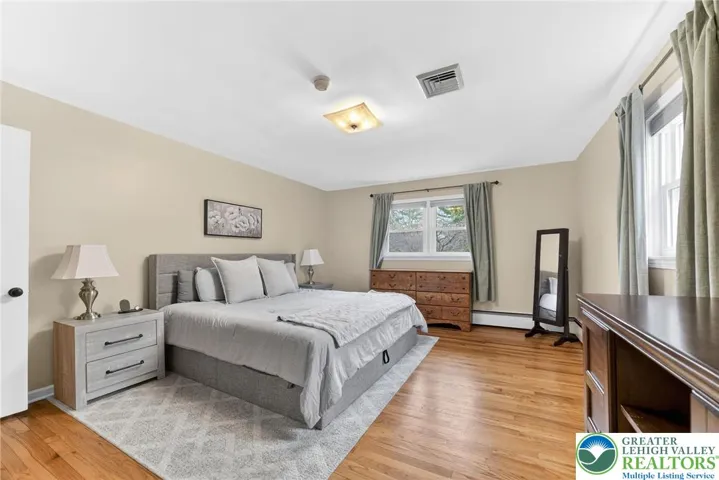 HUGE PRIMARY BEDROOM SUITE