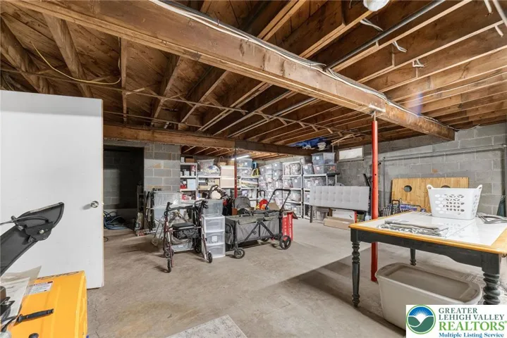 ENORMOUS BASEMENT STORAGE WITH LAUNDRY