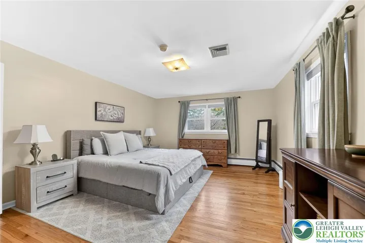 HUGE PRIMARY BEDROOM SUITE