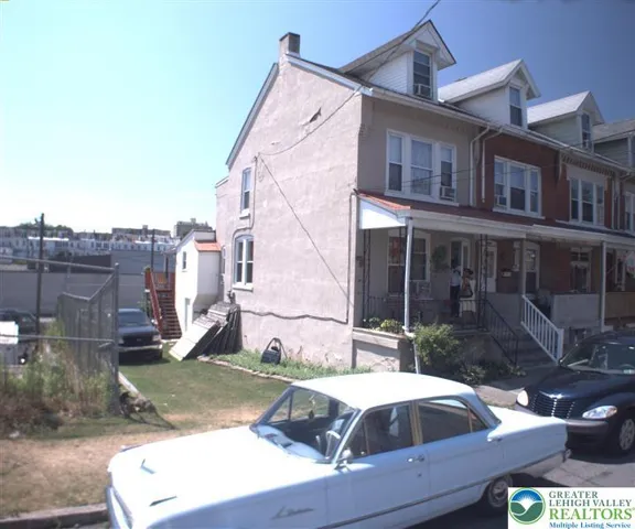 1542 W. Washington St Allentown