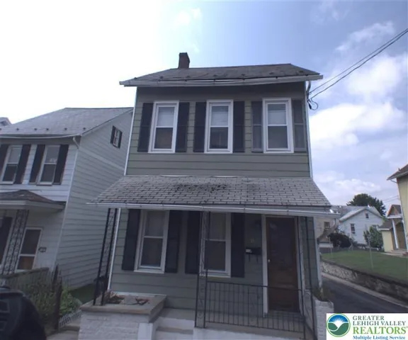 18 2nd St Catasauqua