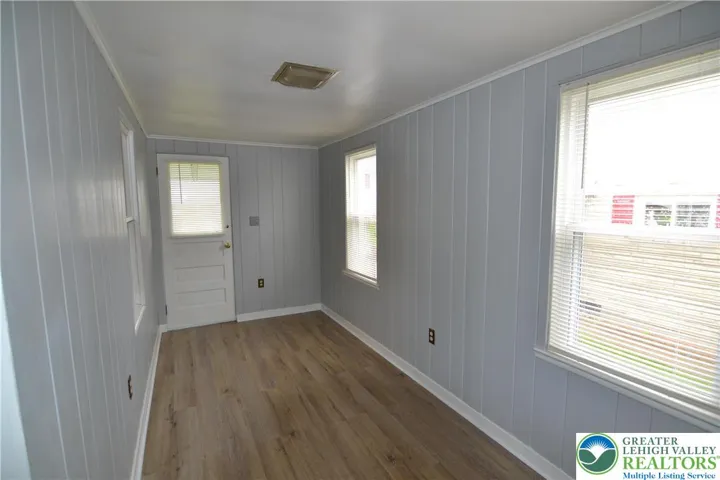 mudroom