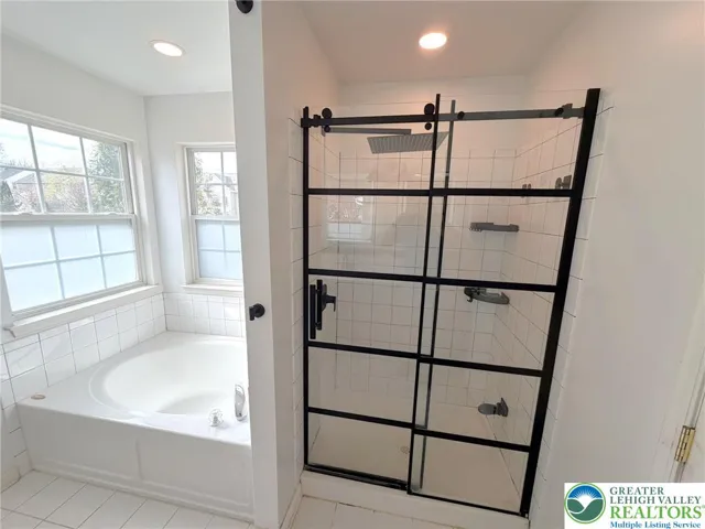Primary Suite Bathroom