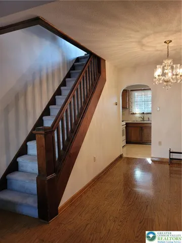 Dining room looking into kitchen