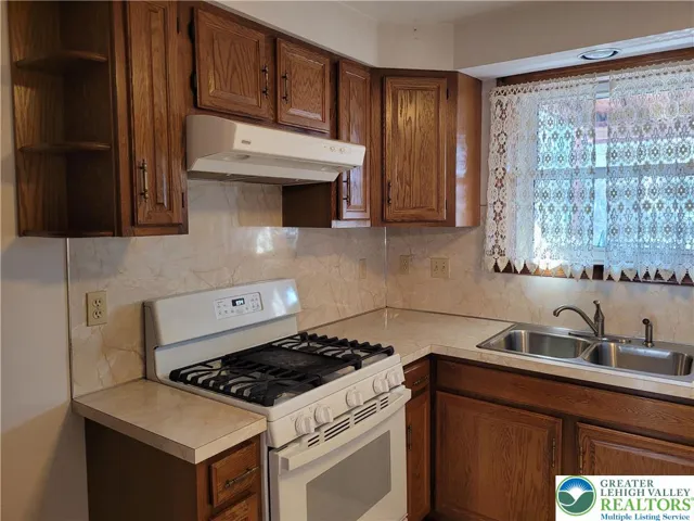 Kitchen pic-2