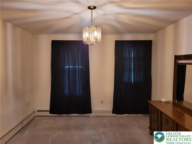 Front bedroom pic-1