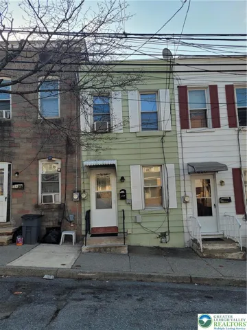 Light green, front pic-2