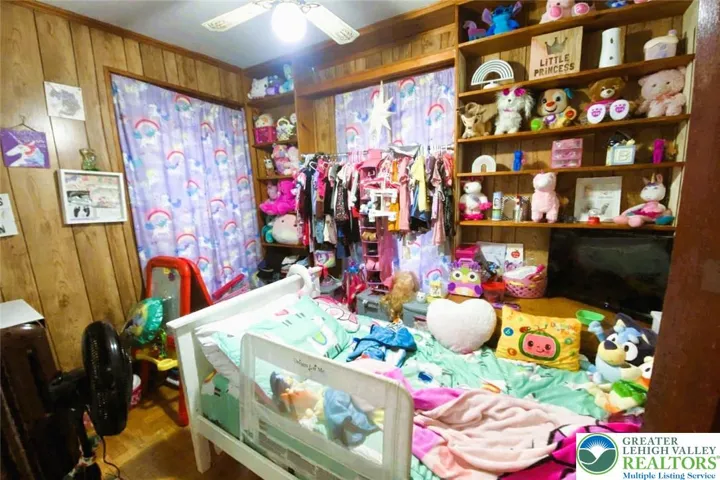 4th Bonus Room-Currently being used as a bedroom