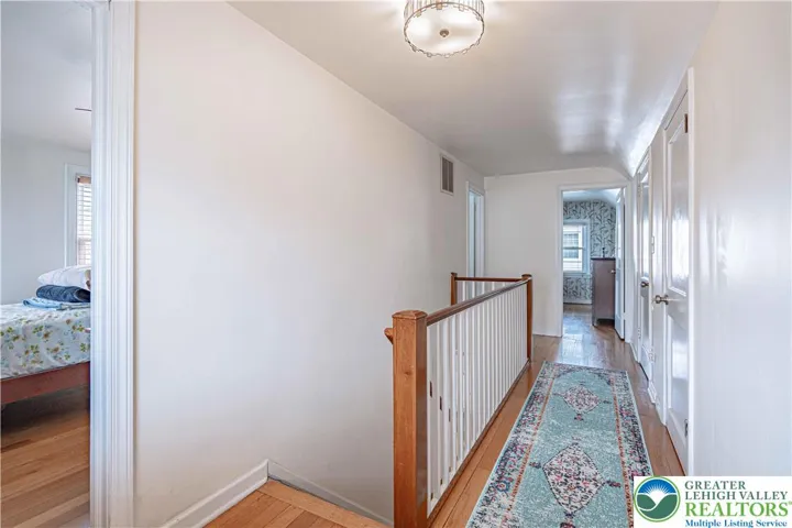 2nd floor Hallway