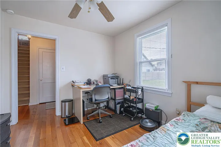 Bedroom or Den