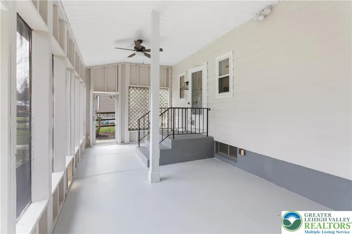 Very spacious screened in rear porch