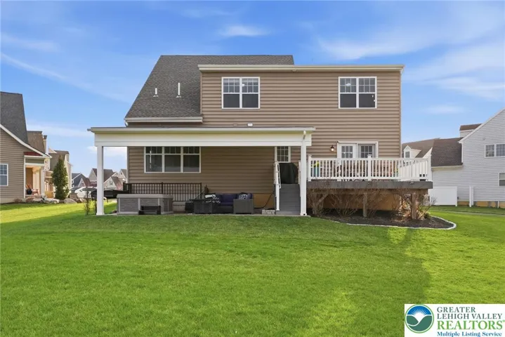 Built-in hot tub creating a true outdoor retreat