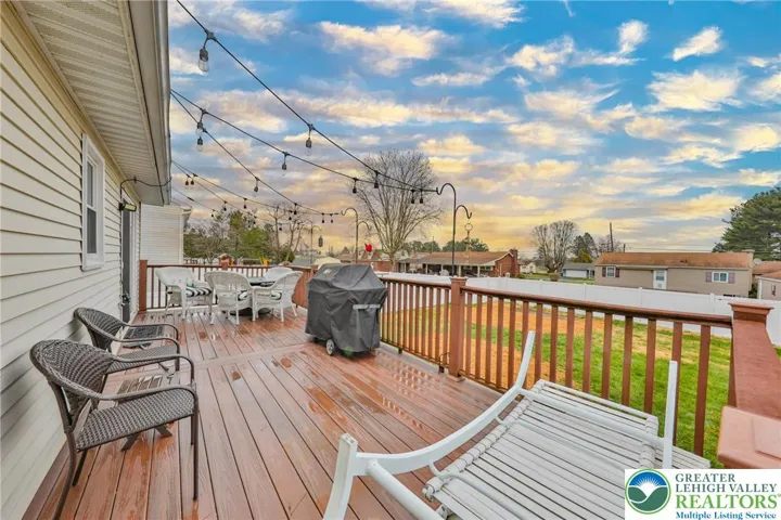 Spacious Deck