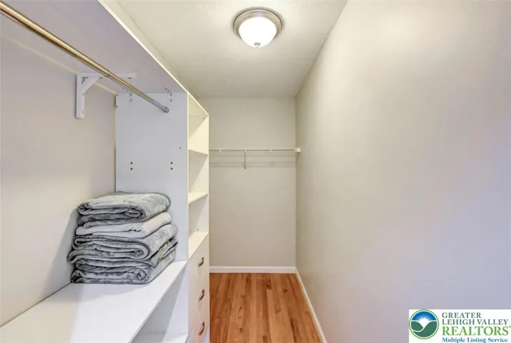 Primary Bdrm Walk-In Closet