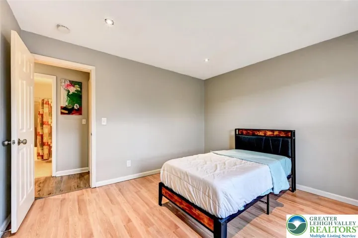 Spacious 2nd Bedroom