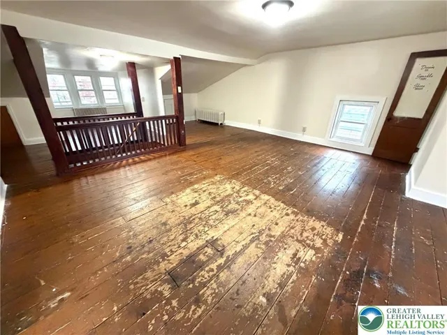 3rd Floor Bonus Room