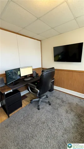 2nd bedroom