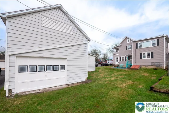 Detached Garage - Single Bay