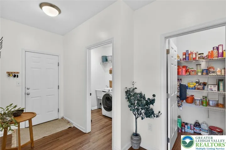 Upgraded walkin pantry and expanded laundry area