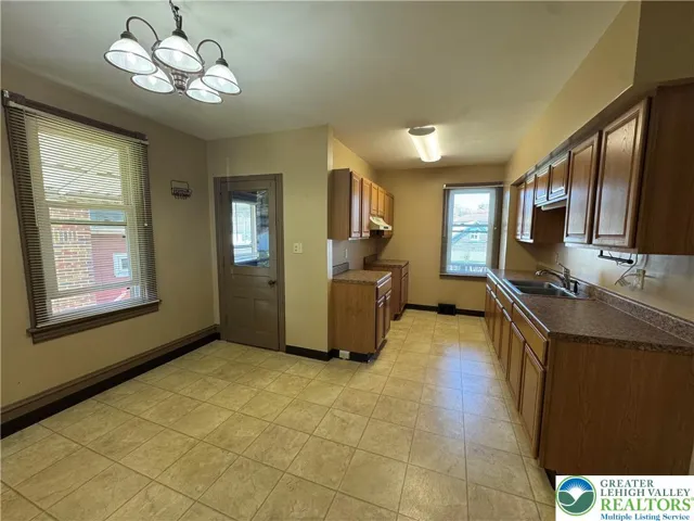 Eat in Kitchen