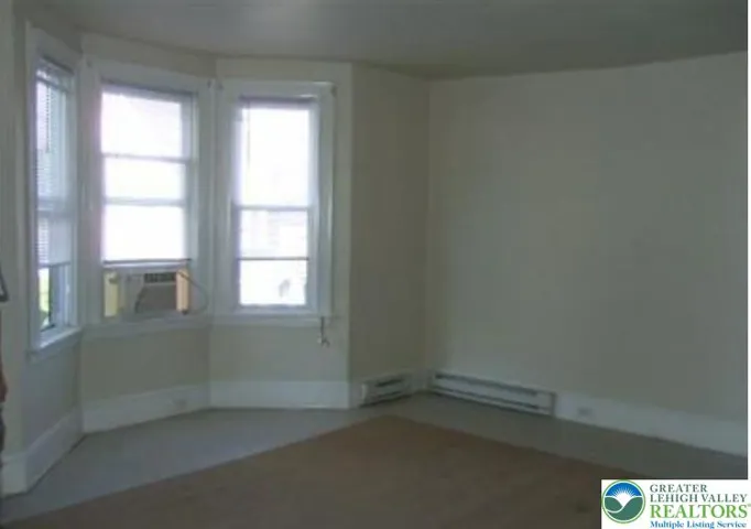 Unit 2 - Living Room