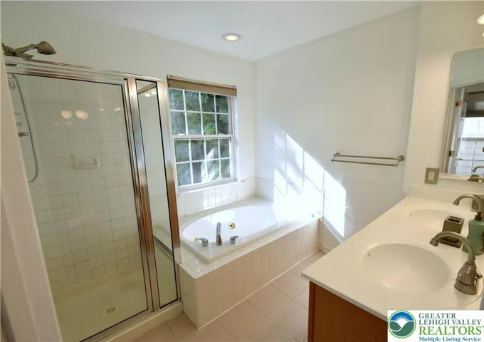 Primary Bath-En Suite
