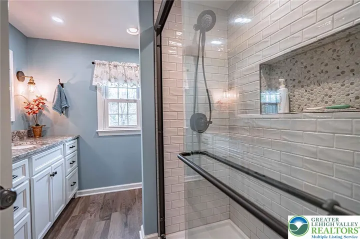 Updated Primary Bathroom