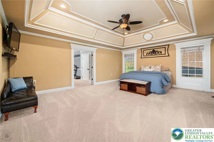 Primary Suite w/Bonus Room