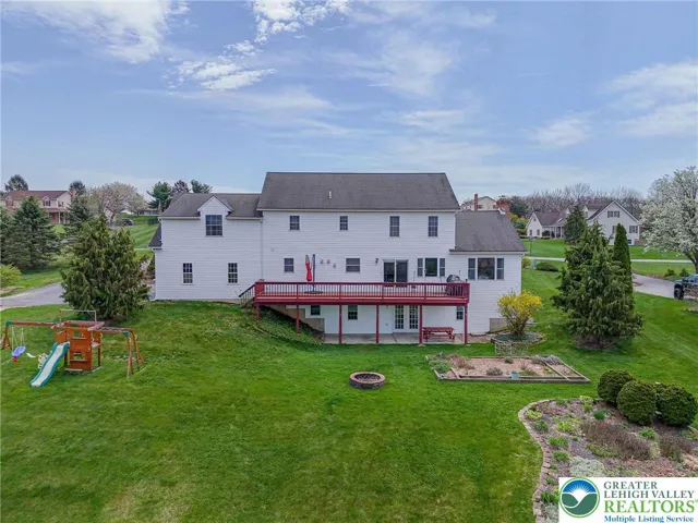 1.15 acre of land