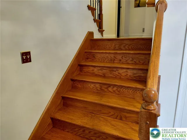Steps to Bedrooms