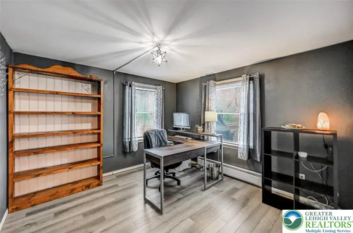 1st Floor Office