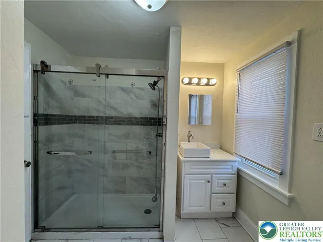 Full Bathroom 1St Floor