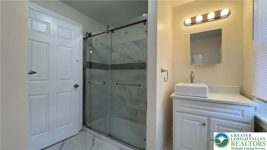 Full Bathroom 1St Floor