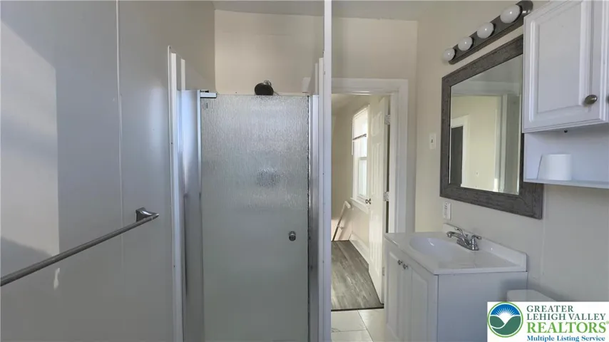 Full Bathroom 2nd Floor